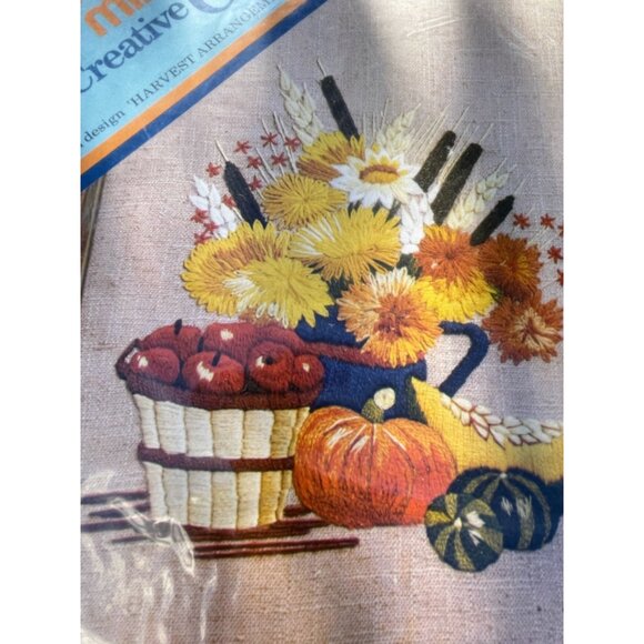 Vintage 1970s Columbia Minerva Erica Wilson Harvest Arrangement NOS - Picture 2 of 7